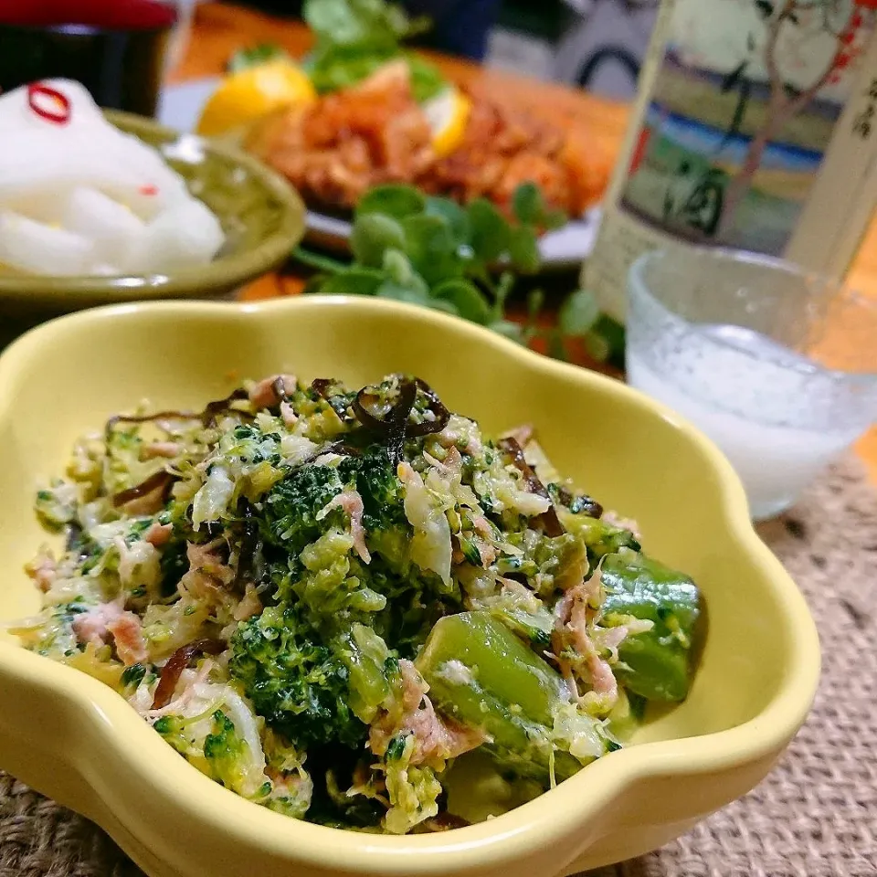 からあげビールさんの料理 大量消費に◎旬ブロッコリーの塩こんぶツナマヨサラダ|とまと🍅さん