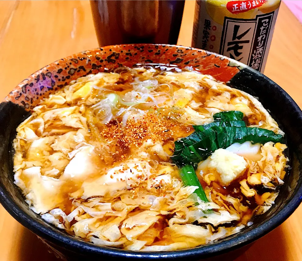 Snapdishの料理写真:かき玉うどんで一杯😁🍺|ジイジさん