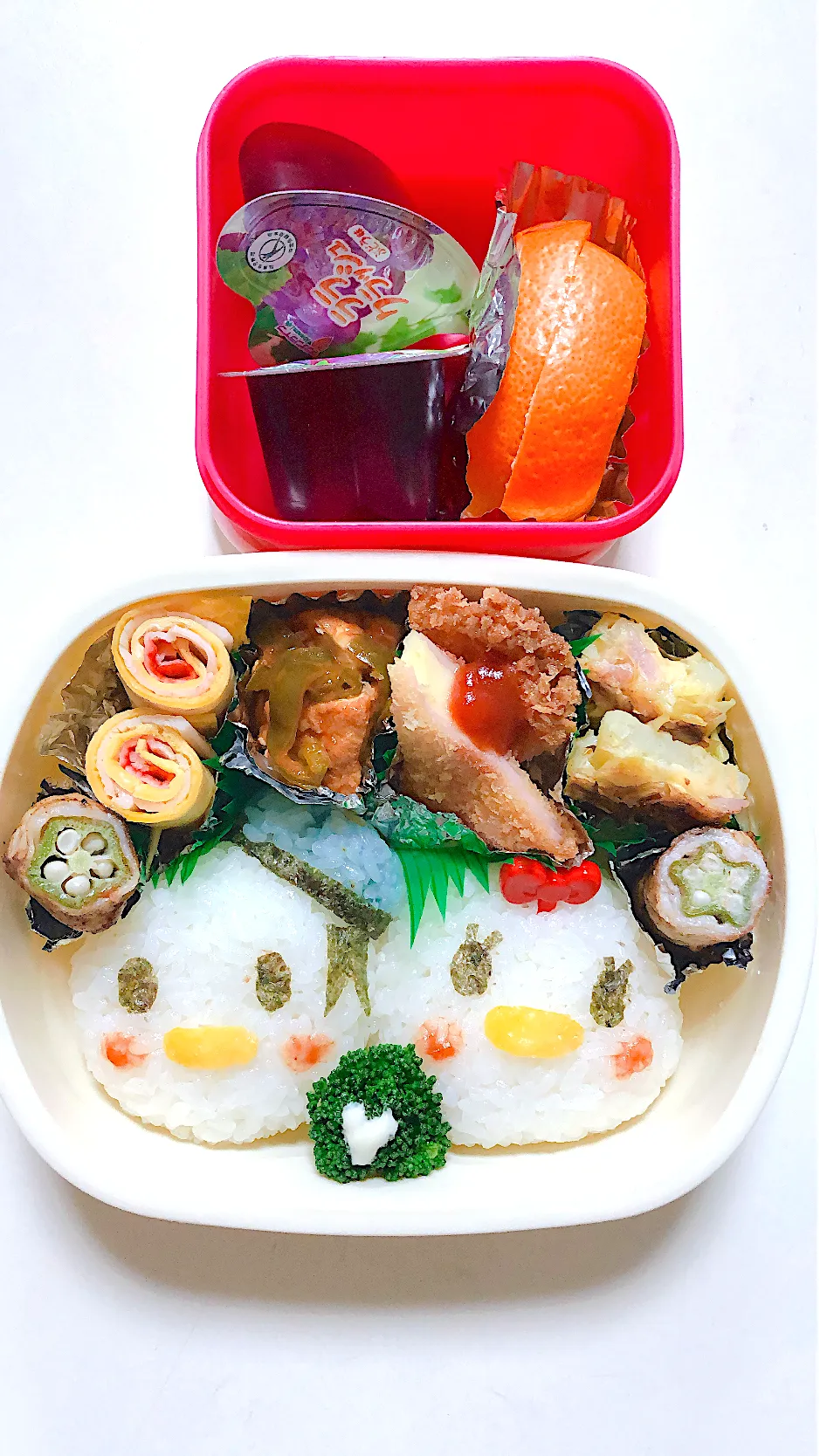 ドナルドダック弁当❤オクラ肉巻き✩酢厚揚げ✩ハムﾁｰｽﾞ揚げ✩キャベツジャガイモベーコン焼き♡|ﾁﾋﾞchanさん