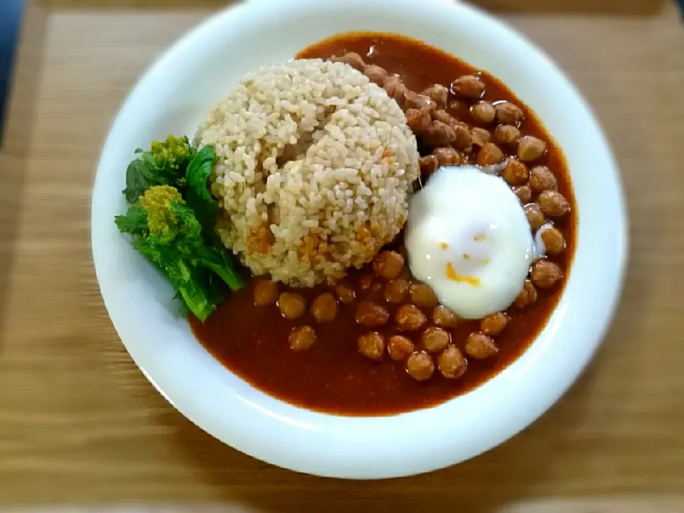 ひよこ豆のカレー温玉のせ|acoさん