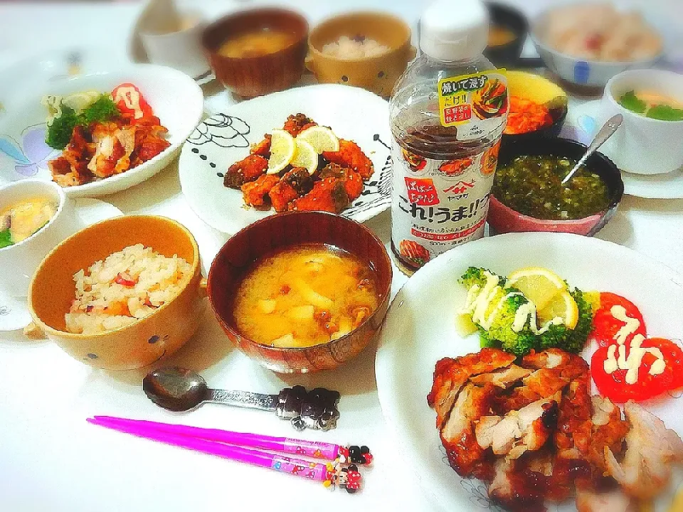 Snapdishの料理写真:夕食(^ー^)
これ！うま！！つゆ料理😊💓
タコ飯
鶏照り焼き&サラダ
茶碗蒸し
鰆唐揚げ
お味噌汁(なめこ、豆腐、油揚げ)|プリン☆さん