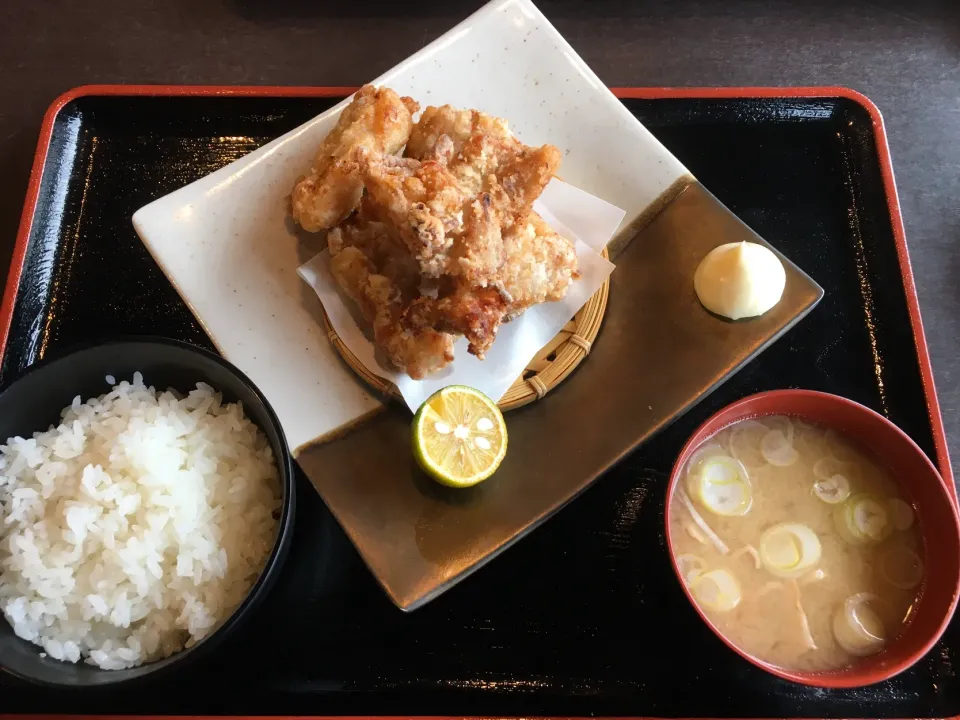 幕張テクノガーデン24階の居酒屋空海で唐揚げ定食|フージさん