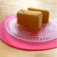 レンジで♪米粉のゴマきなこ蒸しパン♡