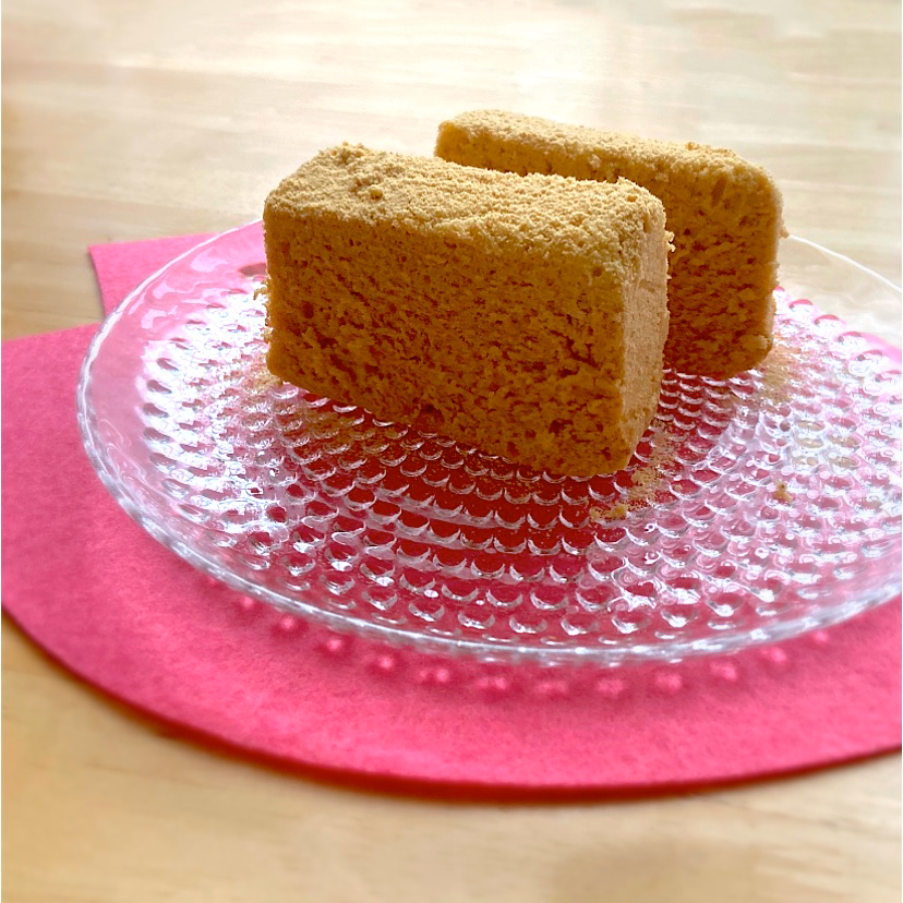 レンジで♪米粉のゴマきなこ蒸しパン♡