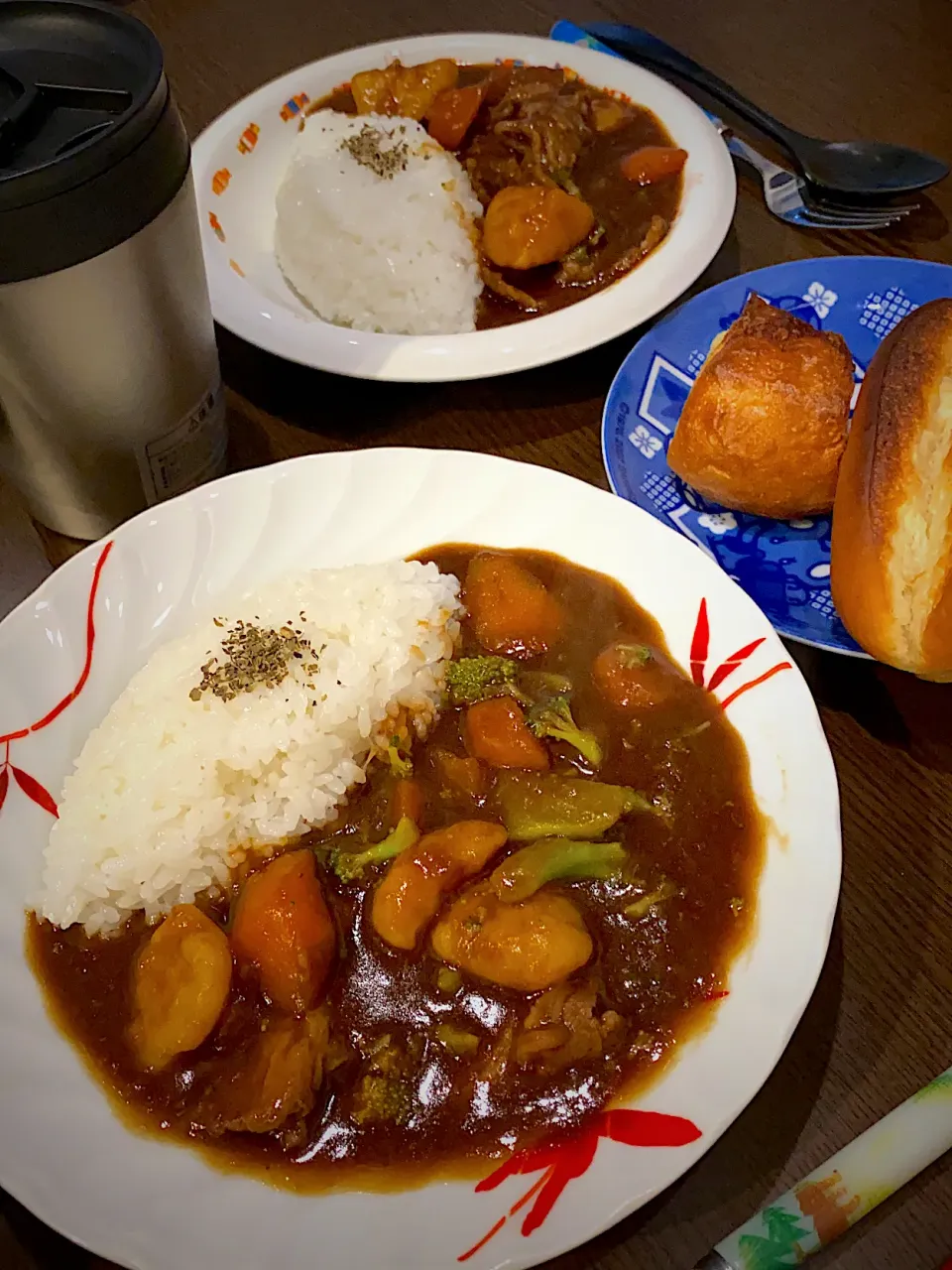 Snapdishの料理写真:ビーフシチュー🐂🥦🥔🥕　フランスパン🥖　ダージリンティー☕️|ch＊K*∀o(^^*)♪さん