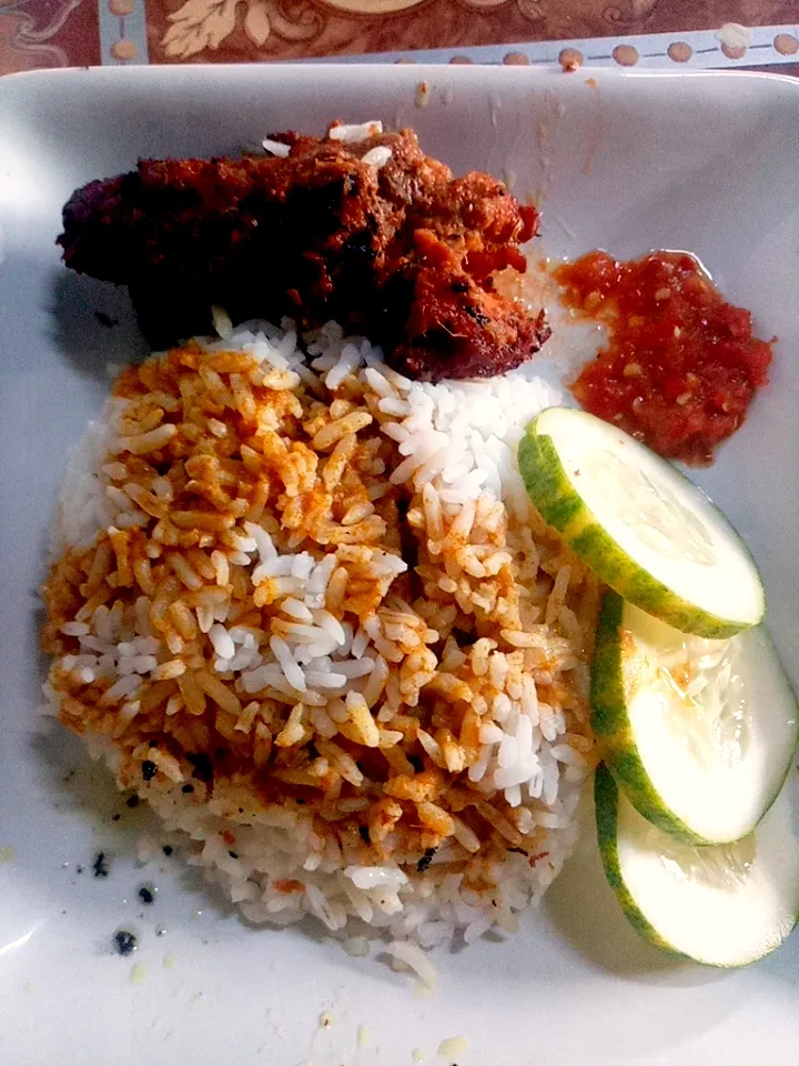 Nasi ayam berempah rm5
COD AREA BATUTALAM BTMALIM SAHAJA|Ikaiwanさん