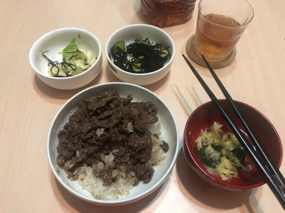 プルコギ丼|あにょんさん