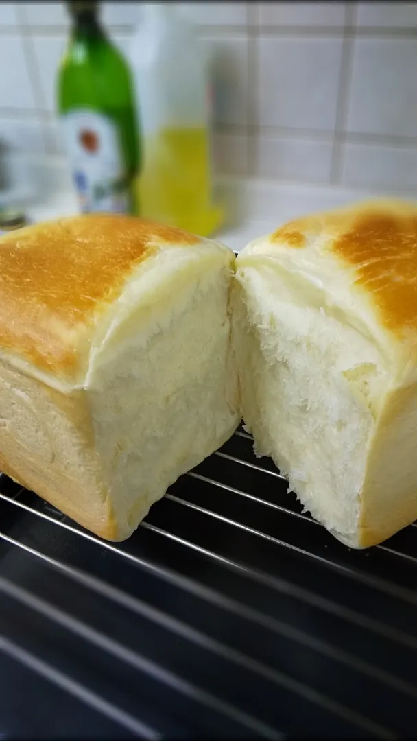 ふんわり食パン|かずにゃさん