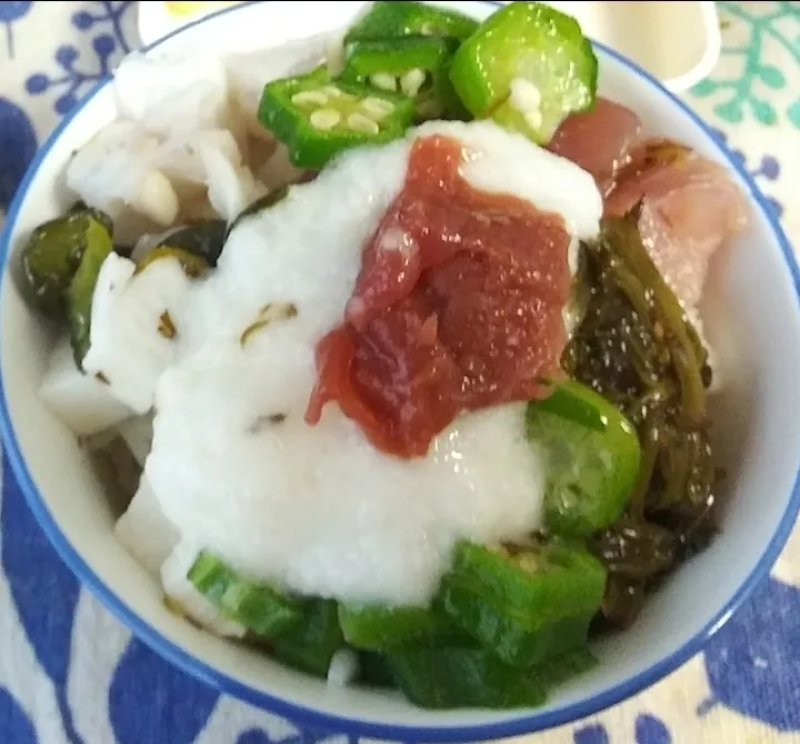 ばくだん丼|こやっこさん