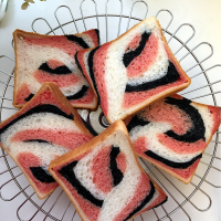 yucca@さんの料理 プルマン🍞焼けました〜( ´ ▽ ` )ﾉ