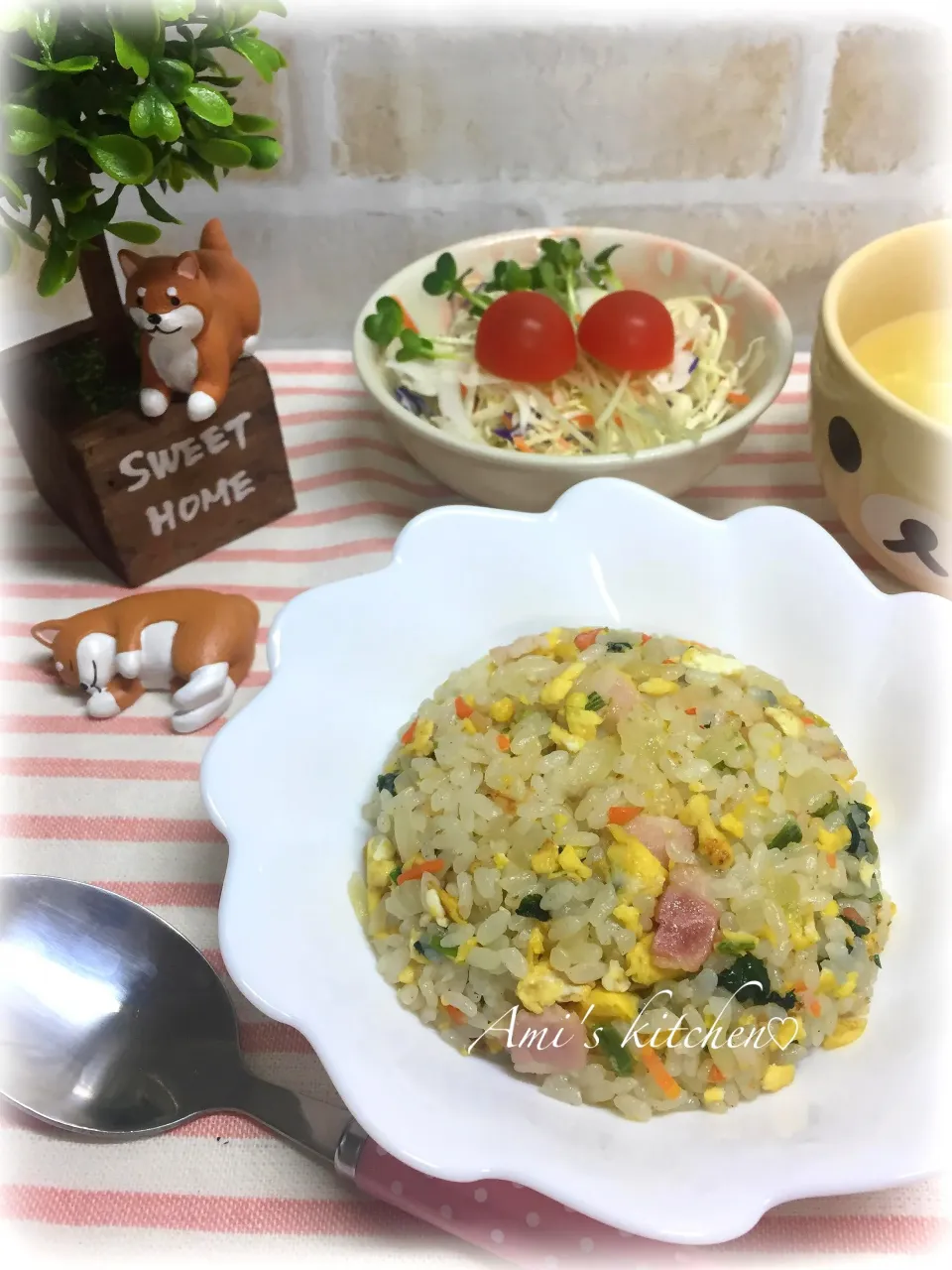 Snapdishの料理写真:あり合わせ炒飯😅|あみさん