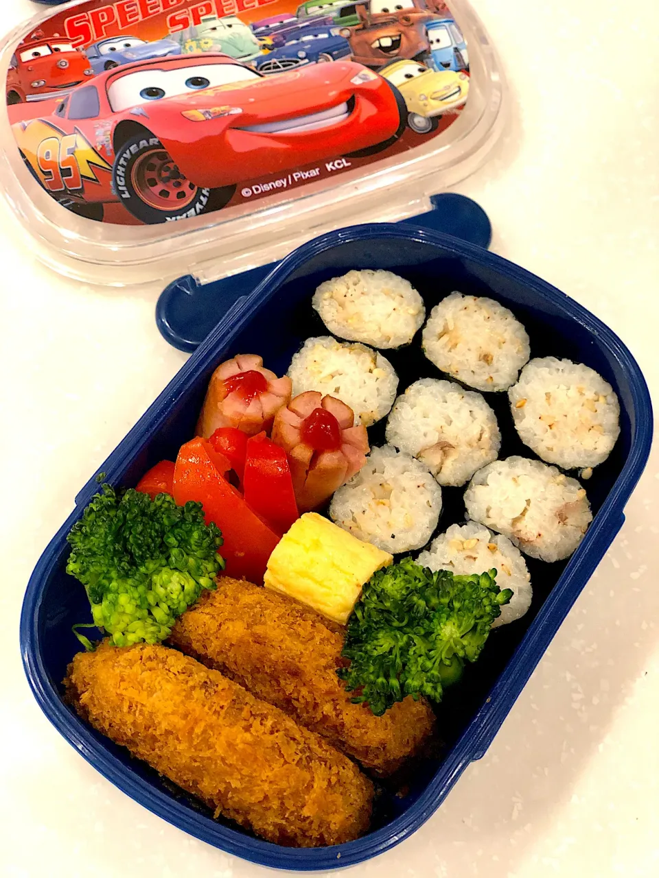 チビのお弁当🍱🍙|みぃこさん