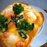 餅ピザ風明太子トースト🌱菜の花トッピング