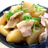 これうまつゆ！で無水豚ばら大根🐷