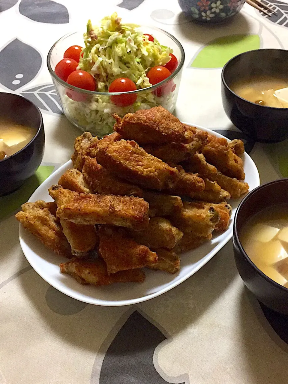 山盛り唐揚げ〜❣️カツを揚げられなかったけど、明日もがんばってね❣️|hanakoさん