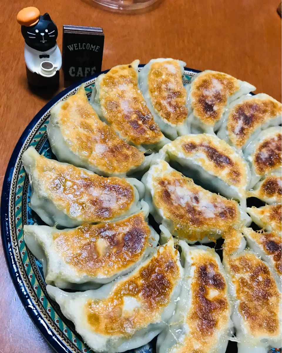 Snapdishの料理写真:「焼き餃子🥟」|バシュランさん