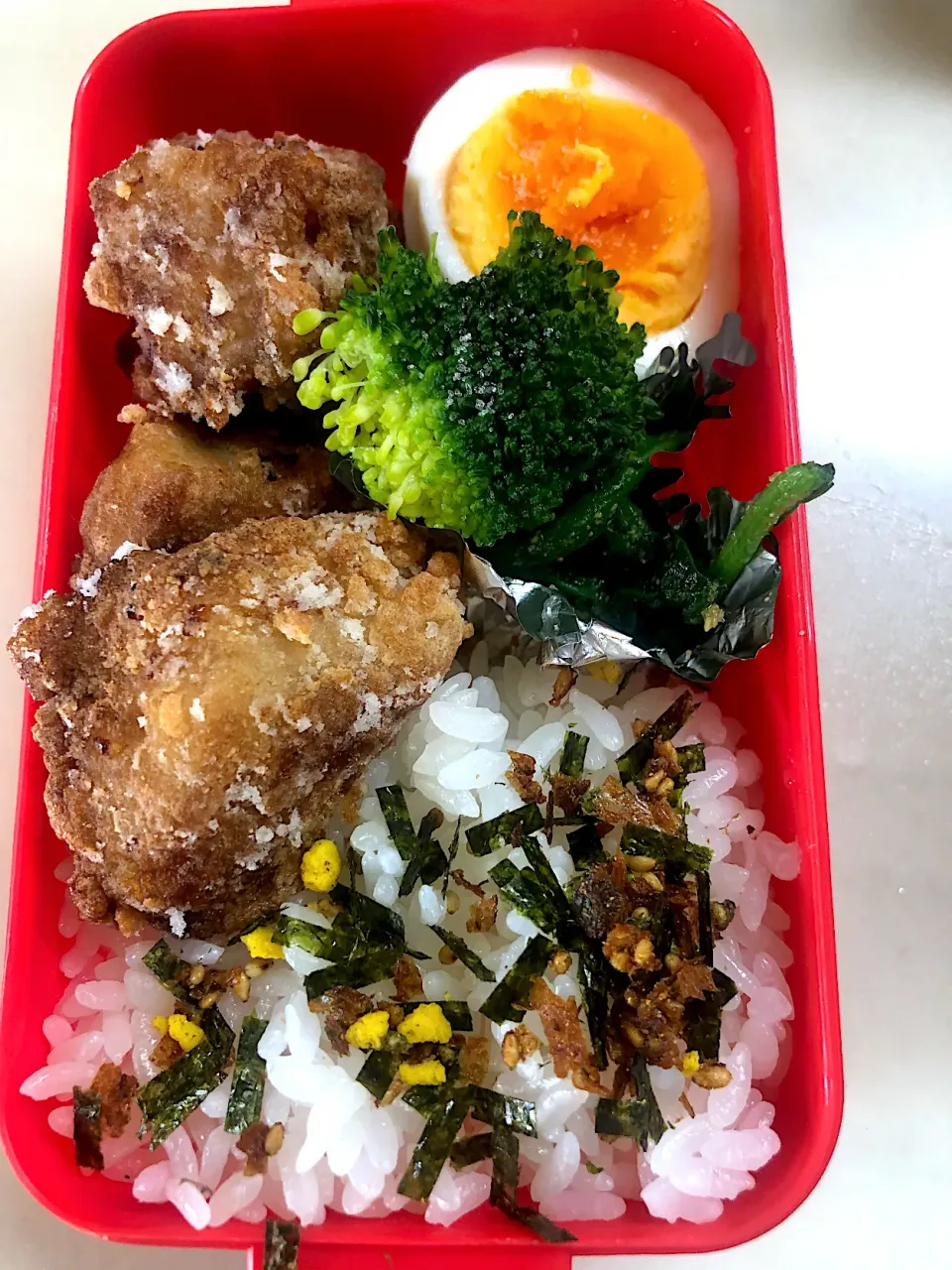 モウカザメの竜田揚げ　ほうれん草胡麻和え　ゆで卵　ブロッコリー🥦 弁当|Kumiko Kimuraさん