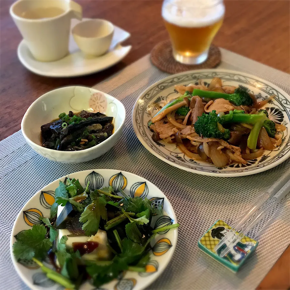 豚こまと玉ねぎ、ブロッコリーの中華炒め
ピータン豆腐
蒸しなす|𓇼 Ⓢ Ⓗ Ⓘ Ⓝ Ⓞ Ⓑ Ⓤ 𓇼さん