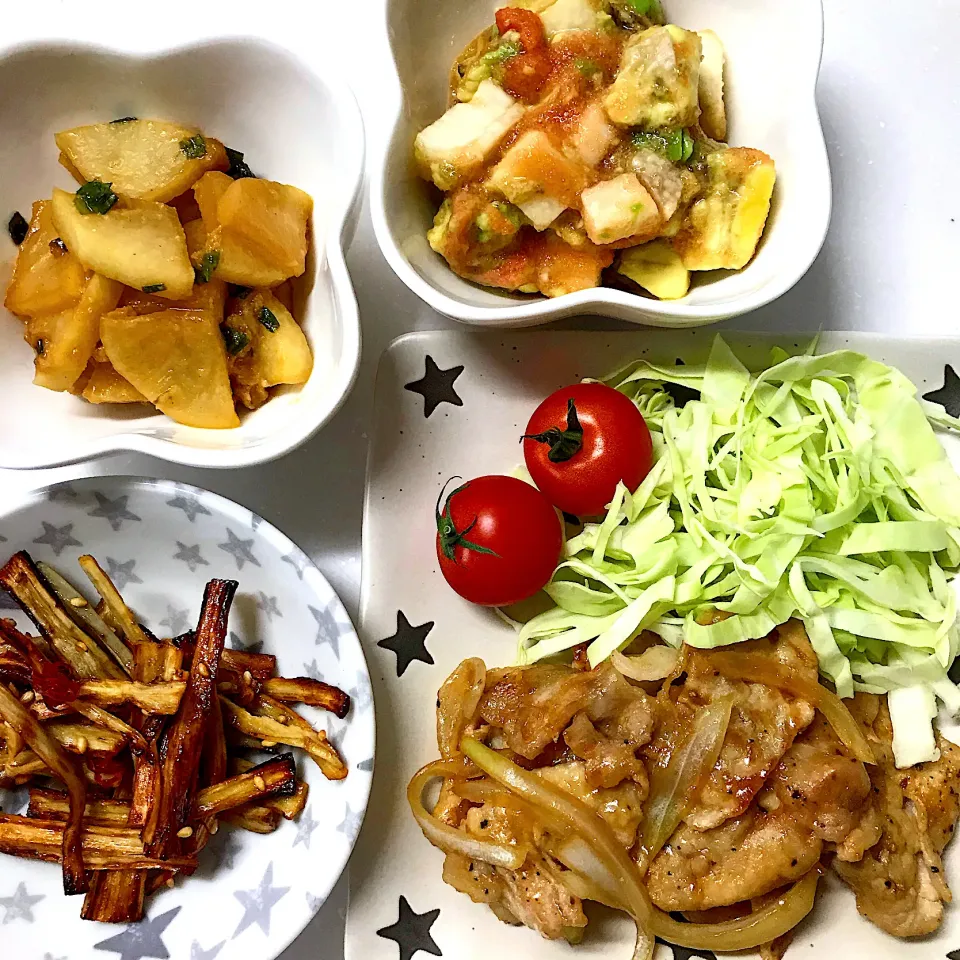 Snapdishの料理写真:豚肉のしょうが焼き♡長芋とアボカドのたらこ和え♡大根の味噌焼き♡ごぼうの竜田揚げ♡|まゆかさん