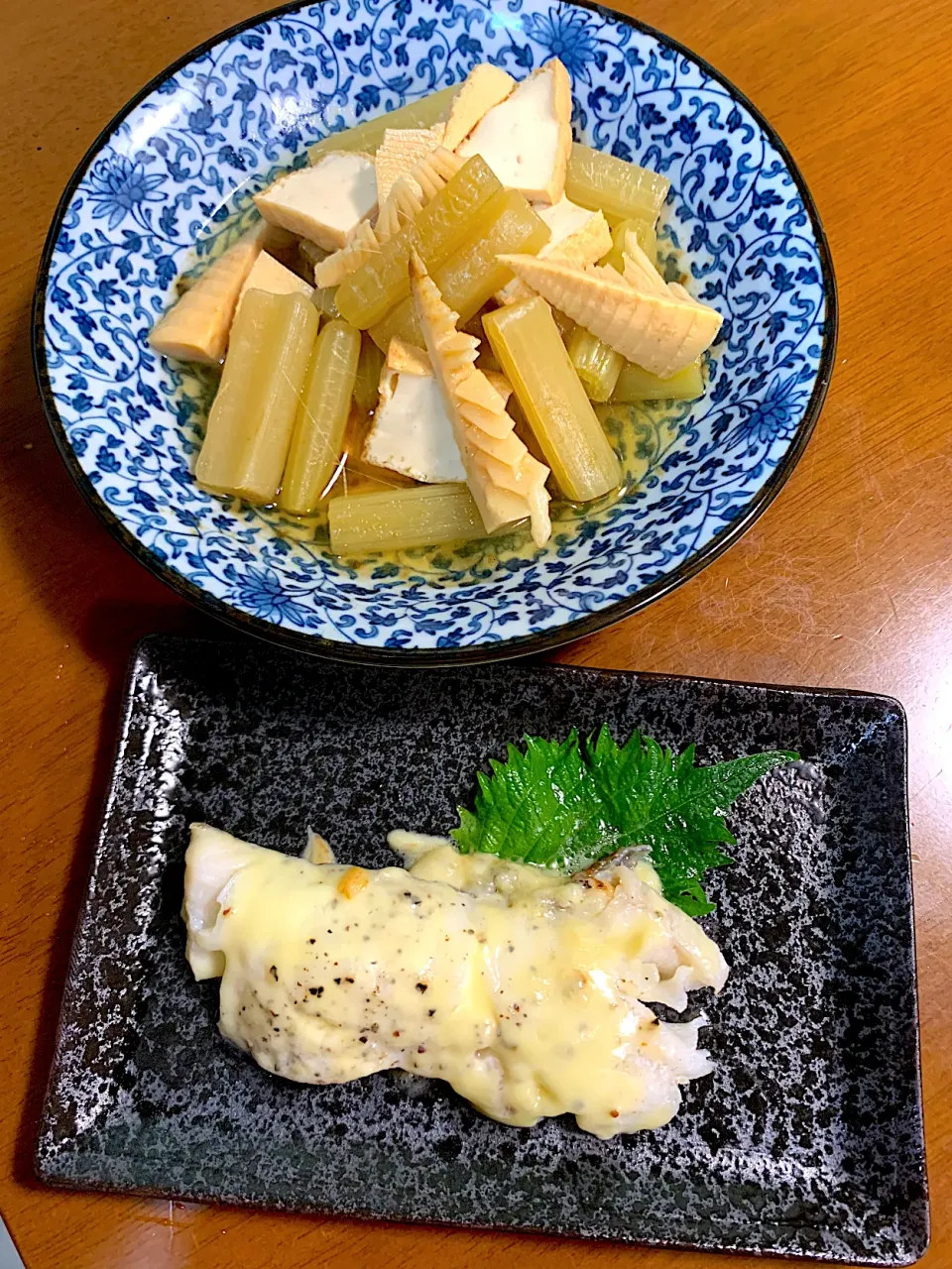 鱈のチーズ焼きとフキと筍の煮物です。|レモンさん