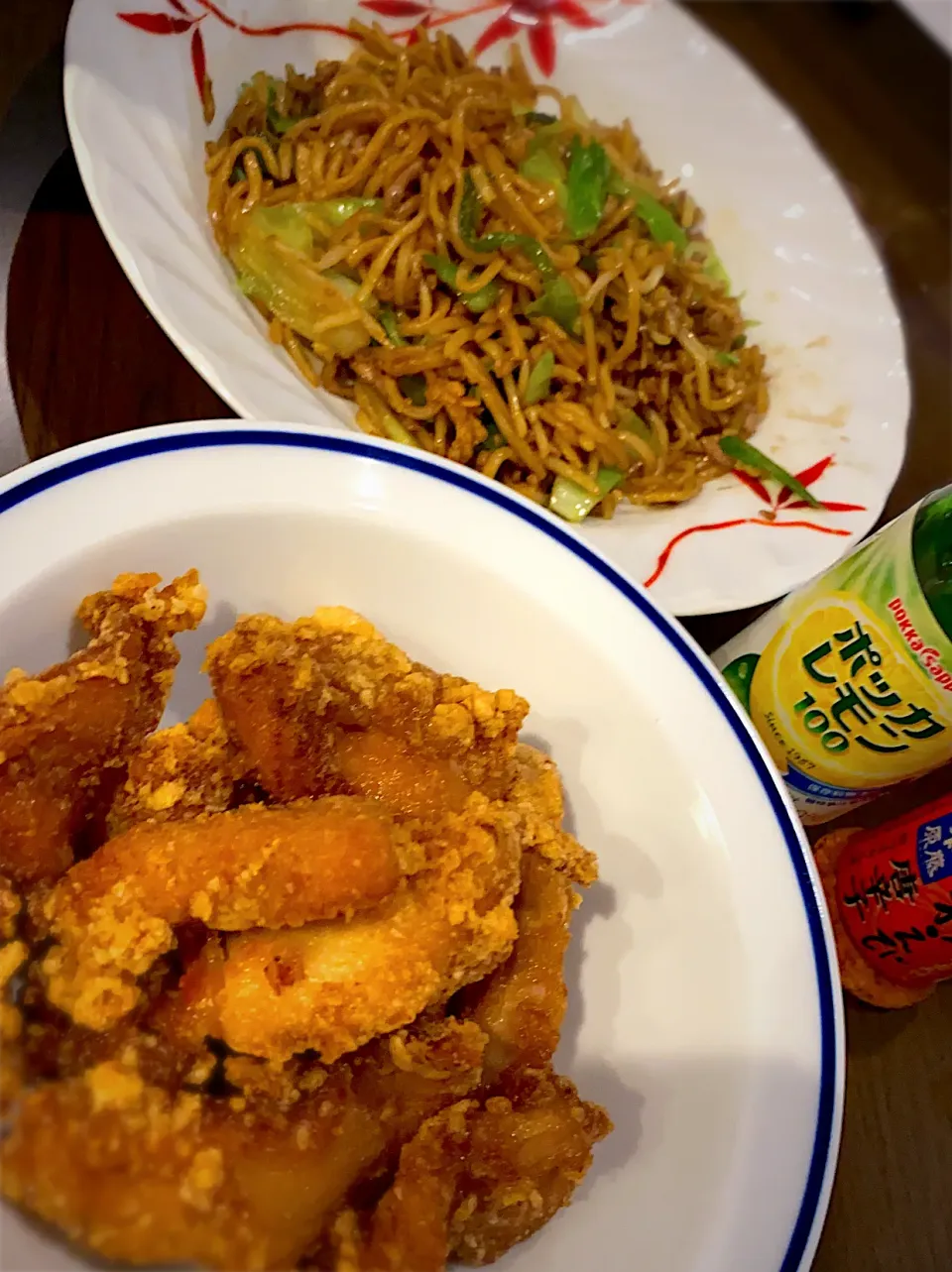 ひき肉入り焼きそば　てんさい糖醤油漬け鶏唐揚げ　蜂蜜入りコーヒー☕️|ch＊K*∀o(^^*)♪さん