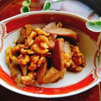 智ちゃんの料理
ごぼうとナッツの大人おつまみ