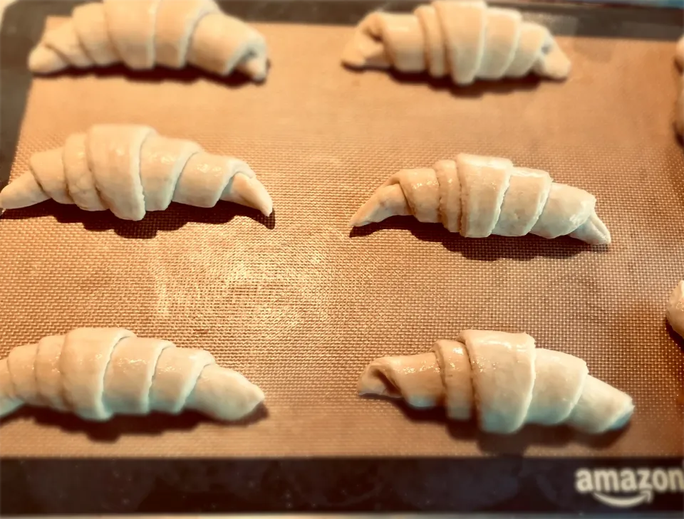 Snapdishの料理写真:Croissants 🥐|chicagivenchyさん