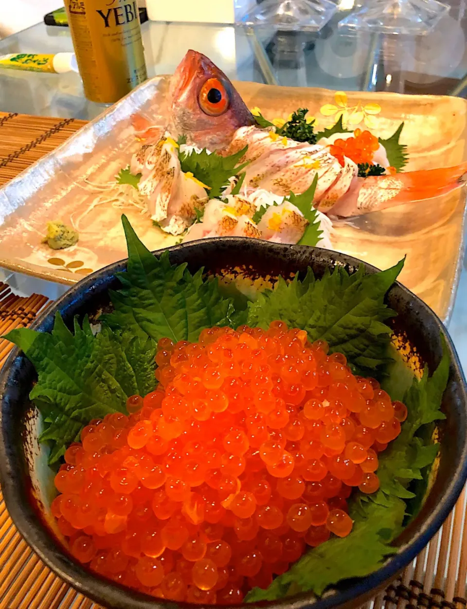 いくらどーんっ！！いくら丼🍚|あうあうぶーさん