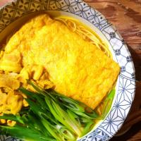 さらりとした！あごだしベースのカレースープで【肉きつねカレー煮麺】の朝☀🍃