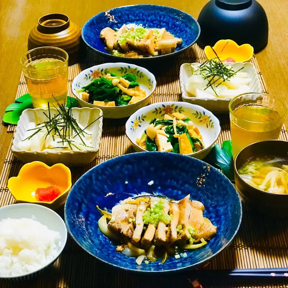 Snapdishの料理写真:ポークソテー定食|nailsbayさん