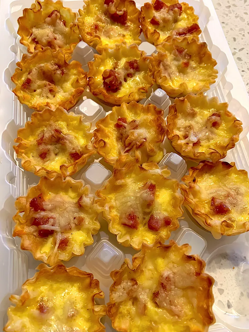 Mini egg longaniza tartlets / quiche lorraine longaniza|🌺IAnneさん