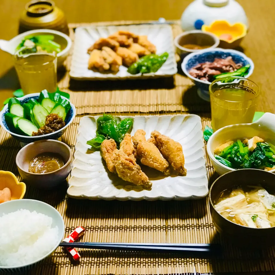 Snapdishの料理写真:鶏手羽先唐揚げ定食🐓|nailsbayさん