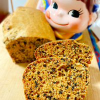 ノンエッグ・バター・オイル♡黒ごまきなこの和ケーキ。