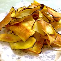 佐野未起さんの料理 佐野未起さんの料理 野菜チップ　ポテトチップス　同じ要領でサツマイモチップス😋