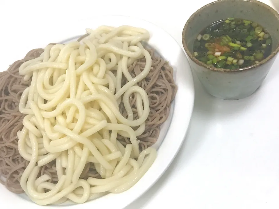 蕎麦とうどん♫wwwww|Yoshihiro Andoさん