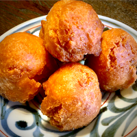 糀甘酒で サーターアンダギー