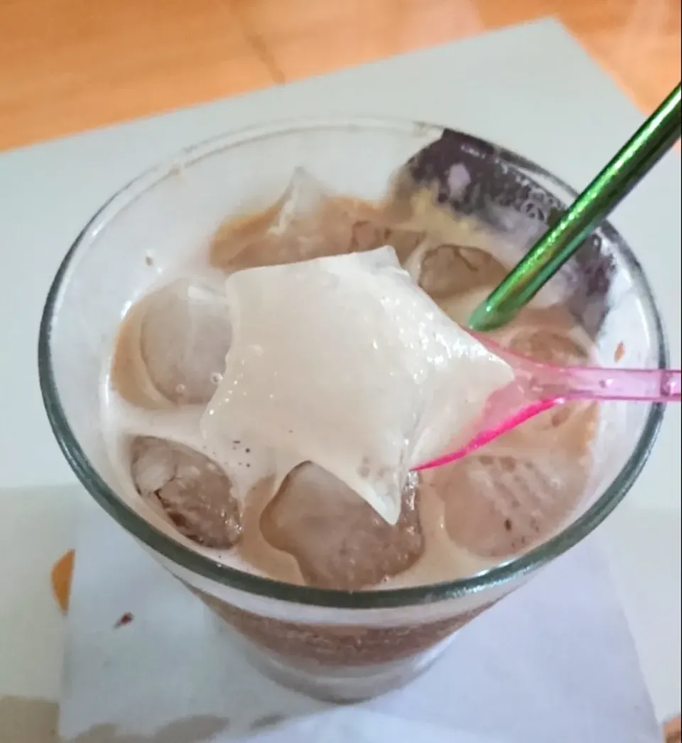 Yum! Dessert.'s dish Yum! Dessert.'s dish Ice MilkTea Palm Sugar|Yum! Dessert.さん