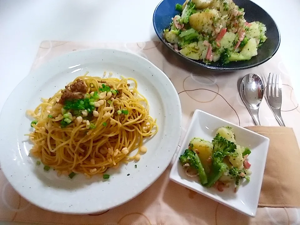 🍝ひき肉と玉ねぎの和風パスタ
🌿じゃがいも･ブロッコリー･ベーコン炒め|tomoさん