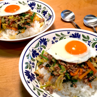 坦々キャベツのっけごはん