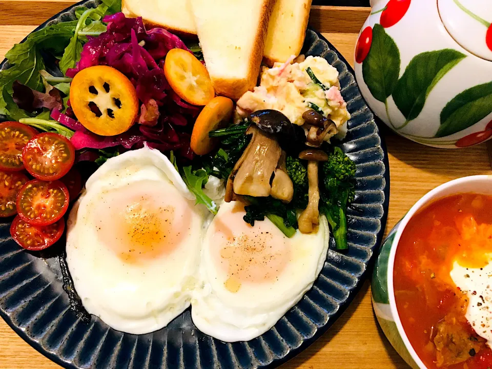 …とある日の朝ごはん🍳|Tinaさん