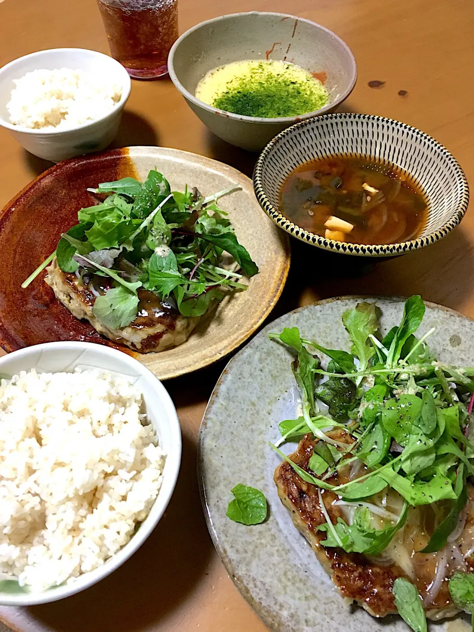 鯵バーグ♡とろろ♡赤だしお味噌汁|さくたえさん