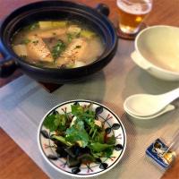 手羽先でサムゲタン風
ピータン豆腐