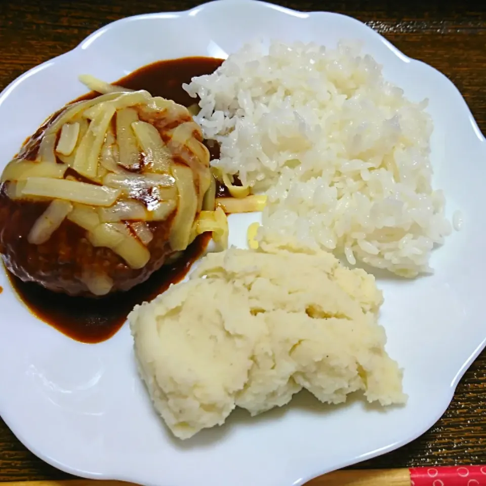 実家でお昼ごはん🎶|しまだ ちえこさん