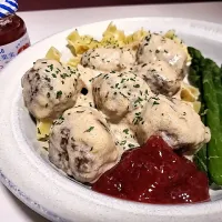 Snapdishの料理写真:meatballs with strawberry sauce|chonchiさん