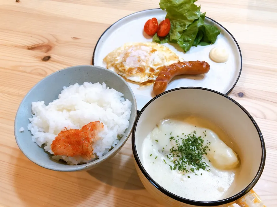 Snapdishの料理写真:2/25 彼朝ごはん|erkさん