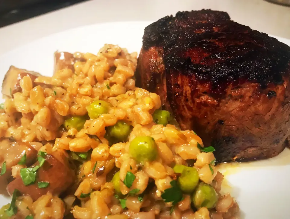 Filet with mushroom & pea “farrotto”|Liesel Ryanさん