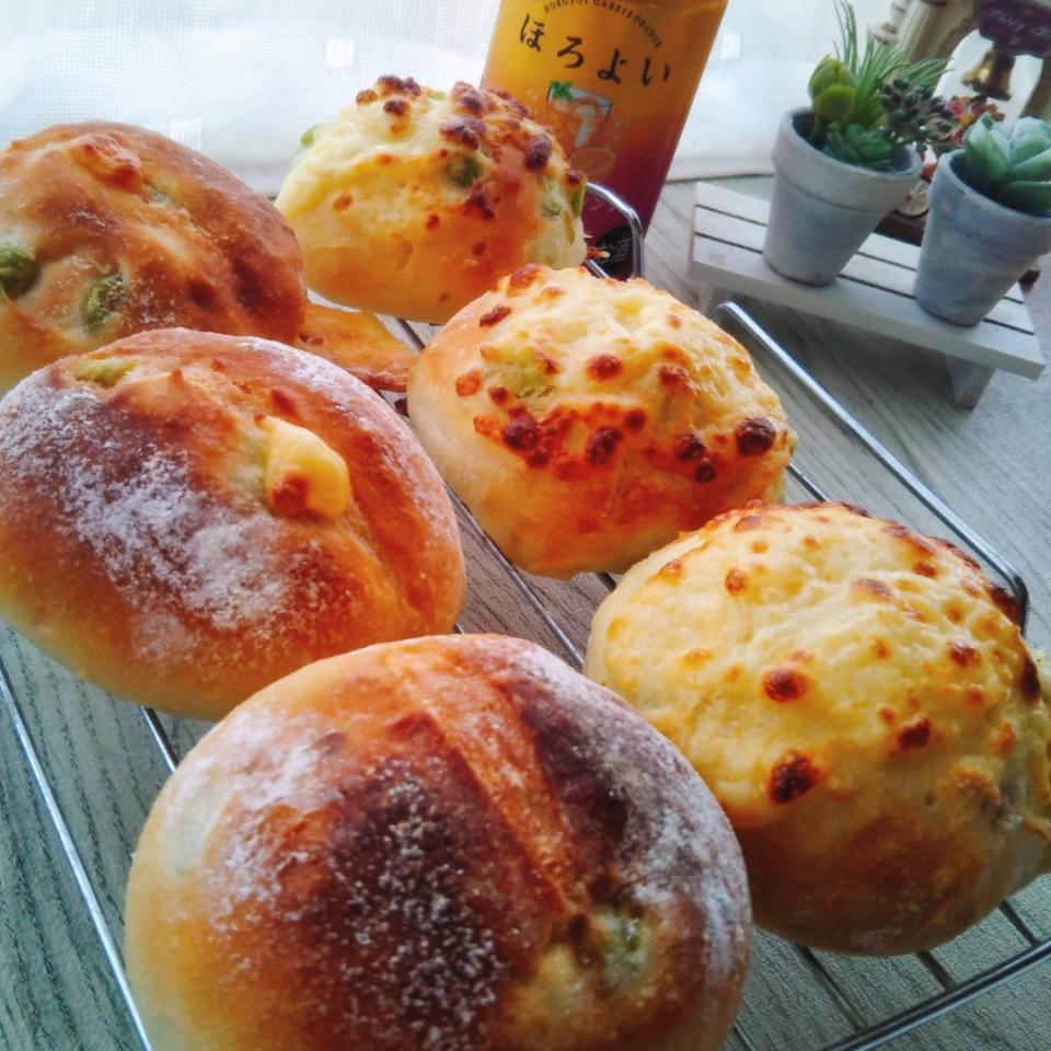 枝豆＆チーズのプチフランスパン