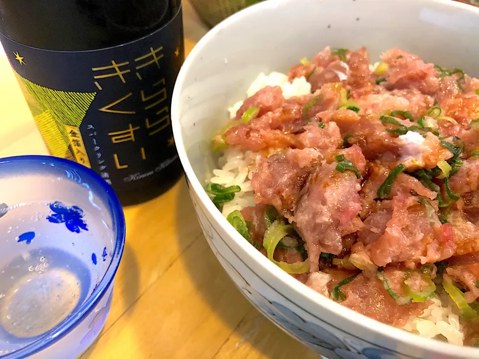 日本酒とネギトロ丼の宴|こぐまさん