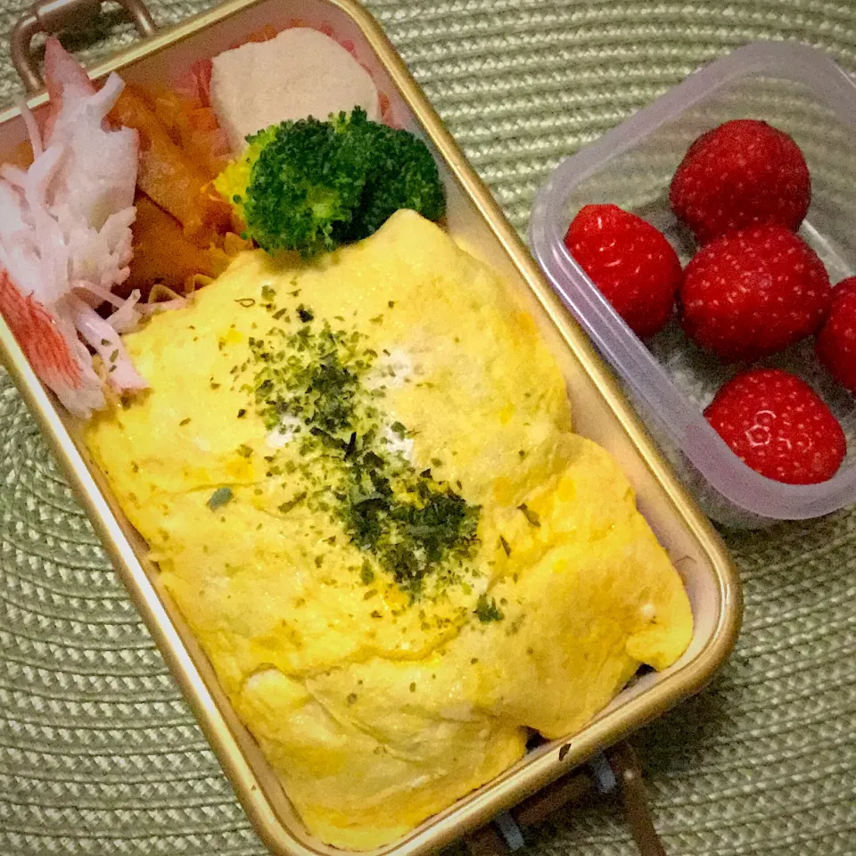 長女の中学弁当！オムそば💕|yukoさん