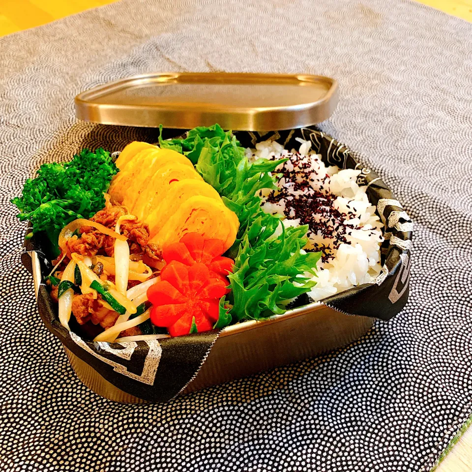 Snapdishの料理写真:プルコギ野菜炒め弁当✴︎|あやみんさん